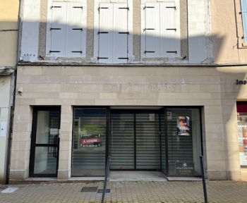Location Local commercial 10 pièces Cosne-Cours-sur-Loire (58200) - Cœur de ville