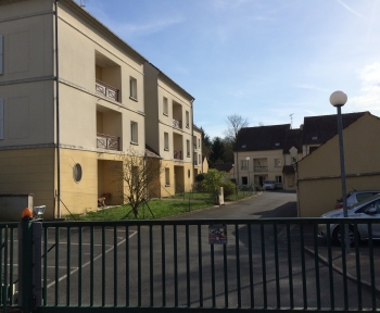 Location Appartement 2 pièces Clermont (60600) - PROCHE GARE